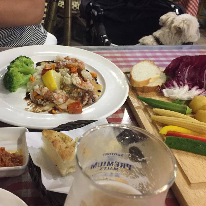 034ccbb1 4459 4203 bb6b 651b31b5c456