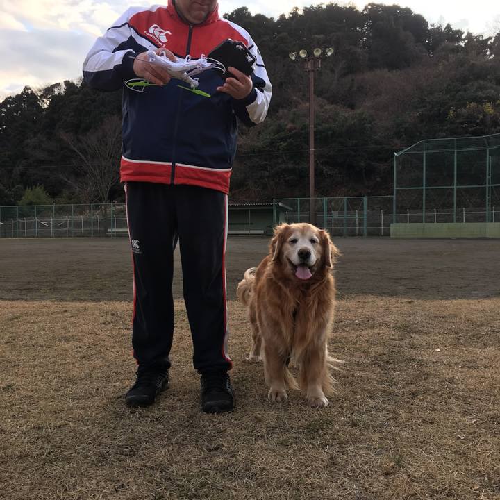 8ee6ff70 6722 4900 b206 ae31faf3127e