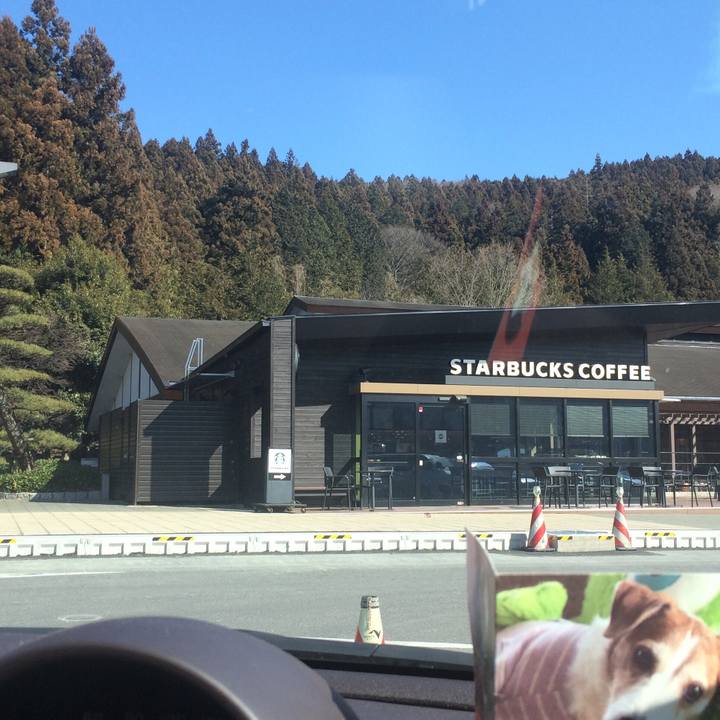 E9cd0061 fa95 45f6 b6eb 759ef935c2d2